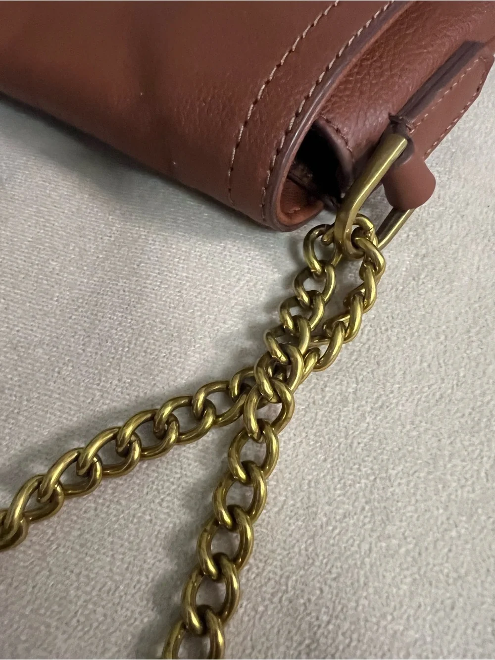 🤎 Fossil SHB2846 Cognac Leather Chain Shoulder Crossbody Bag Brass Key